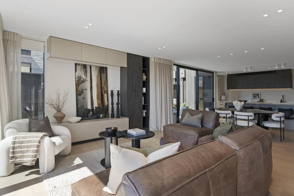Photos of 32A Gracefield Avenue