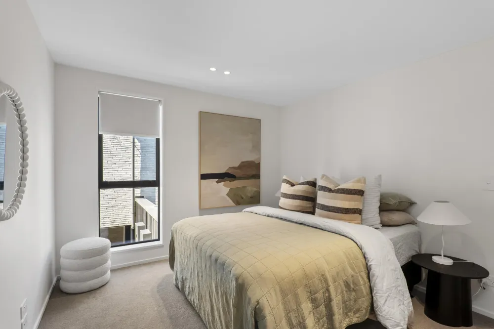 Photos of 32A Gracefield Avenue