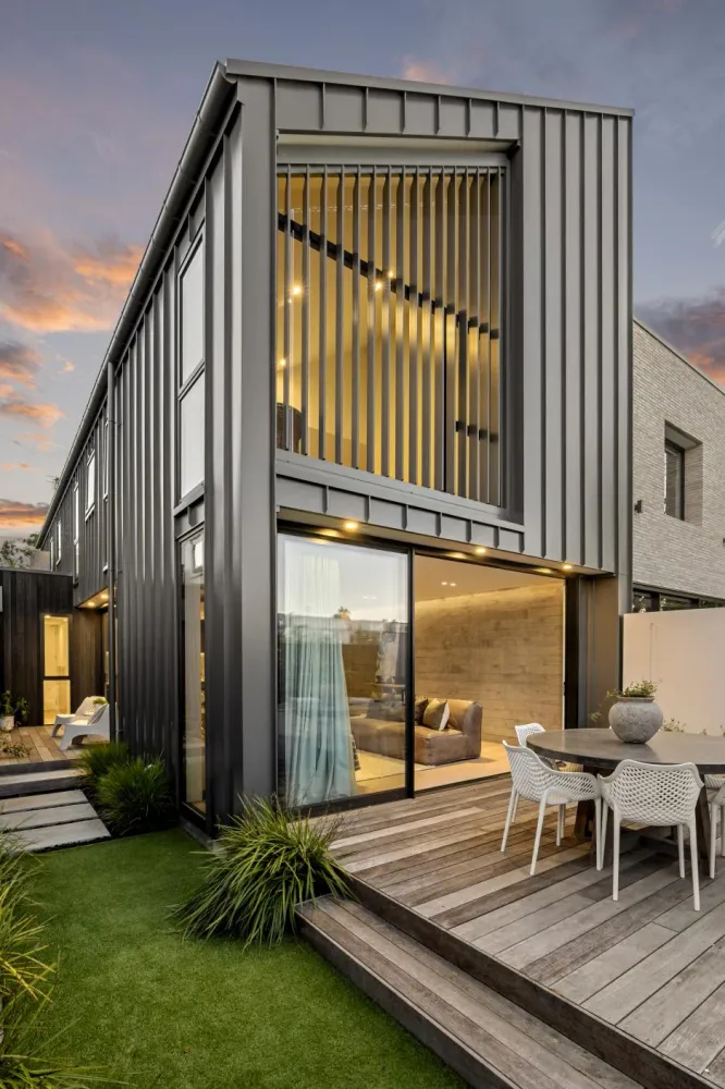 Photos of 32A Gracefield Avenue