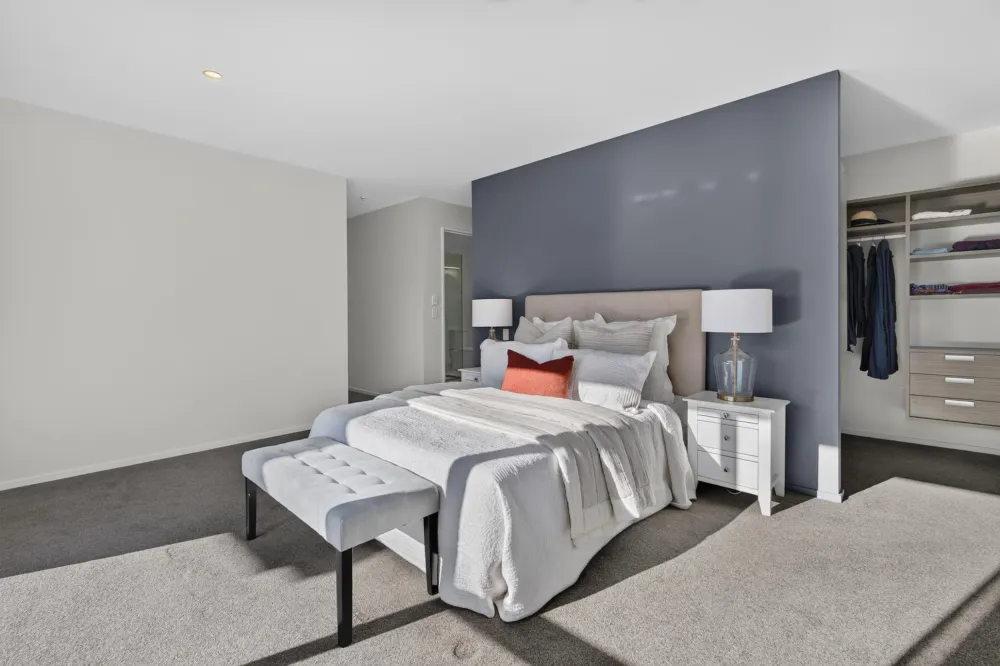 Photos of 20 Walford Way