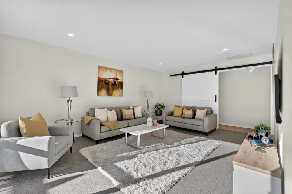 Photos of 20 Walford Way