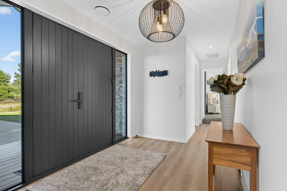 Photos of 20 Walford Way