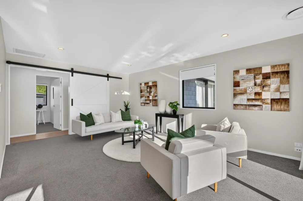 Photos of 20 Walford Way