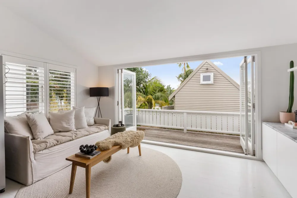 Photos of 6 Tahuna Street