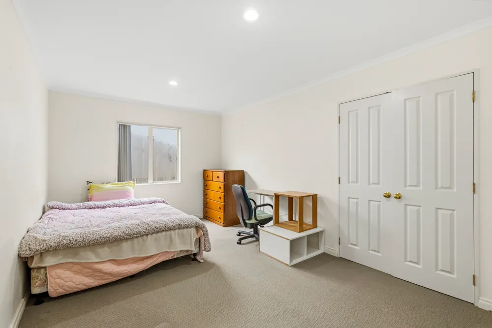 Photos of 16 Maidstone Place