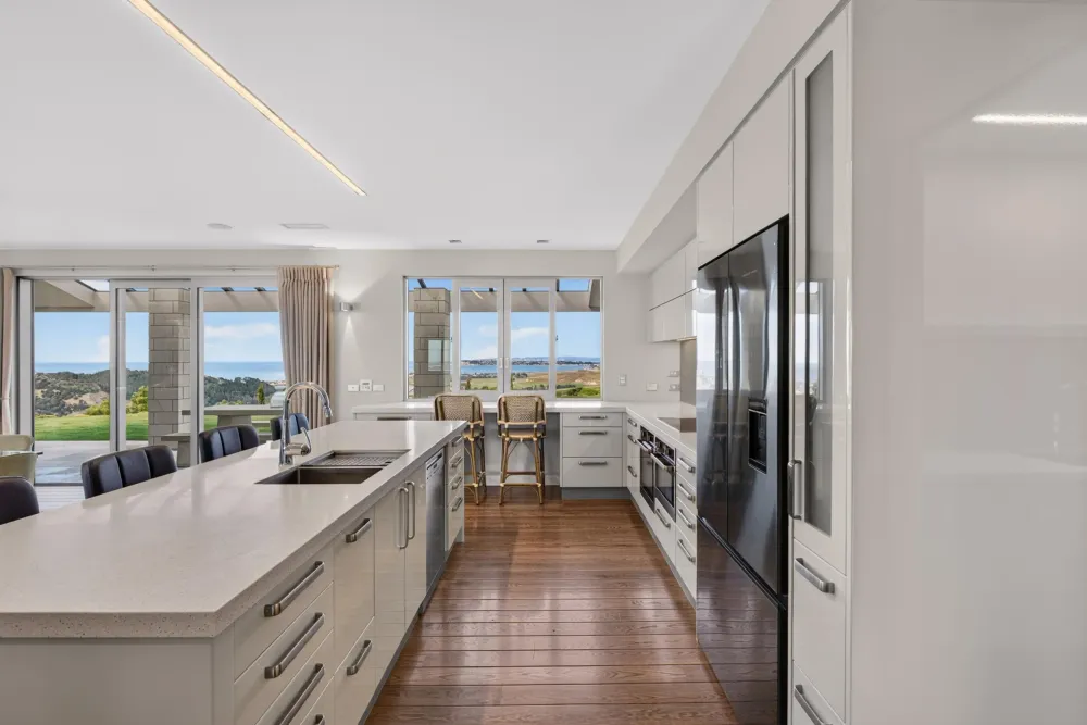 Photos of 185 Eskridge Drive