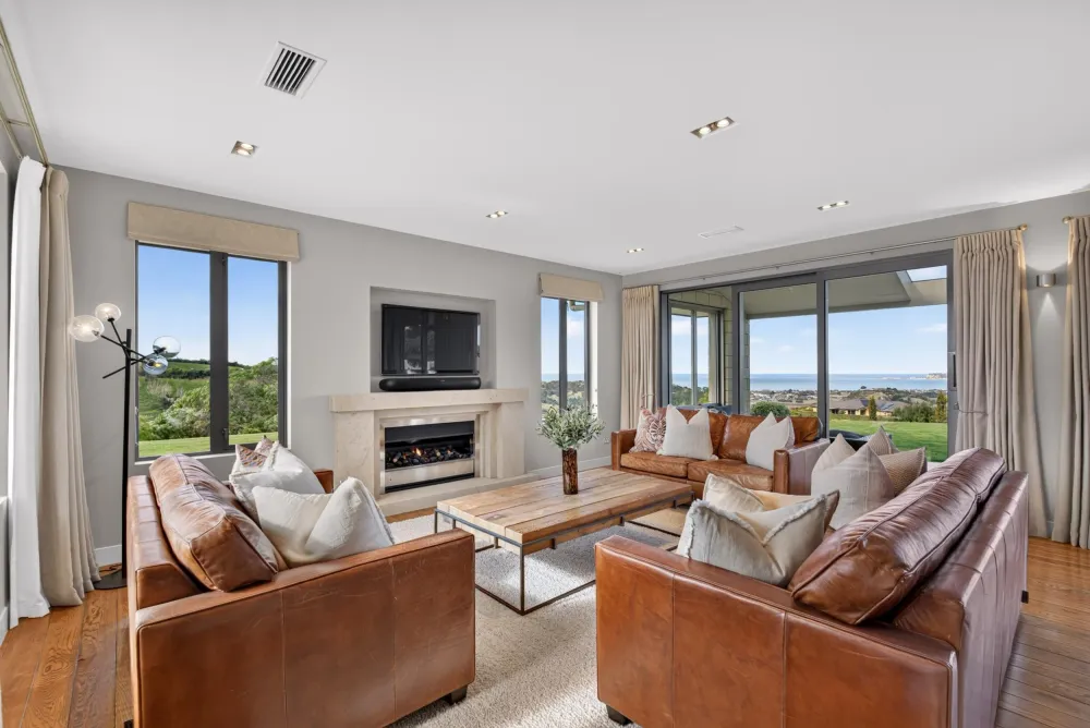 Photos of 185 Eskridge Drive