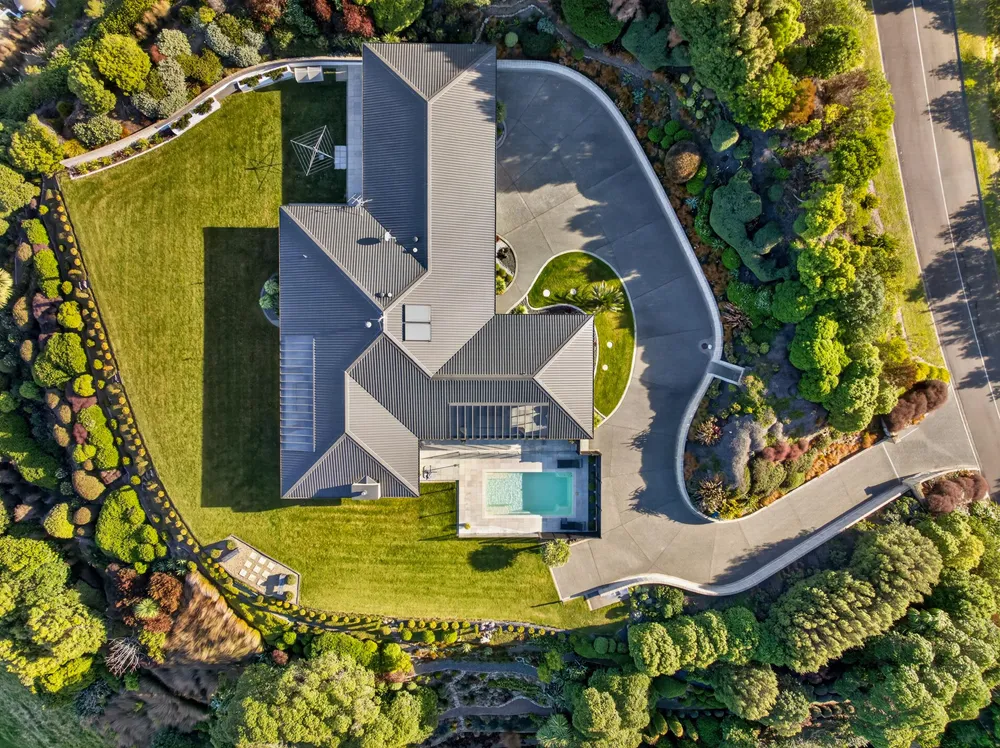 Photos of 185 Eskridge Drive