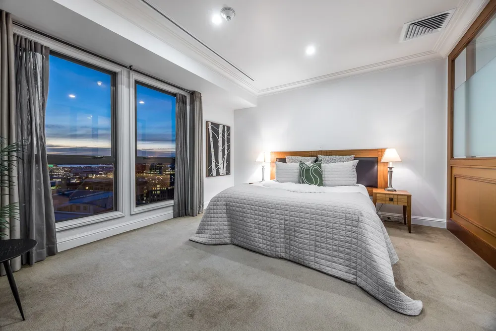 Photos of 901/22 Nelson Street