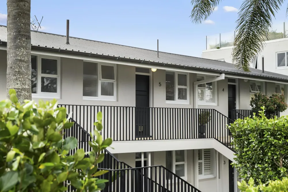 Photos of 13E Emmett Street