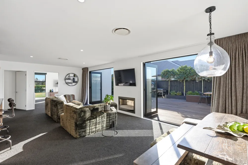 Photos of 42 Elm Drive
