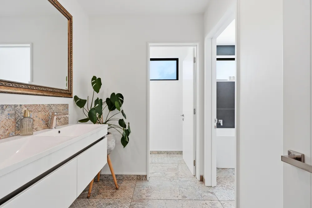 Photos of 42 Elm Drive