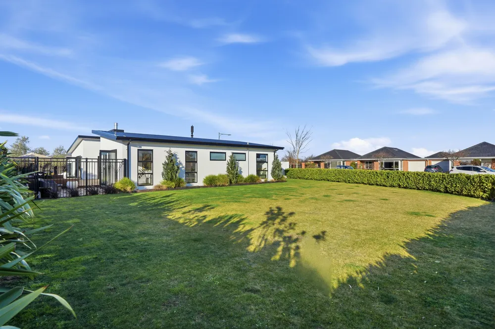 Photos of 42 Elm Drive