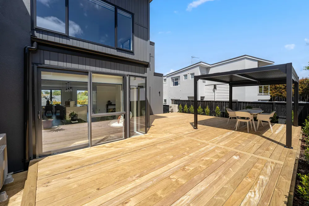 Photos of 34 Esperance Road