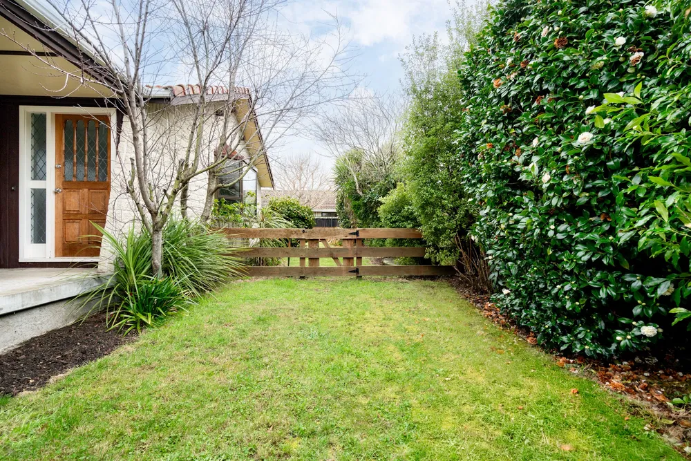 Photos of 38 Millstream Drive