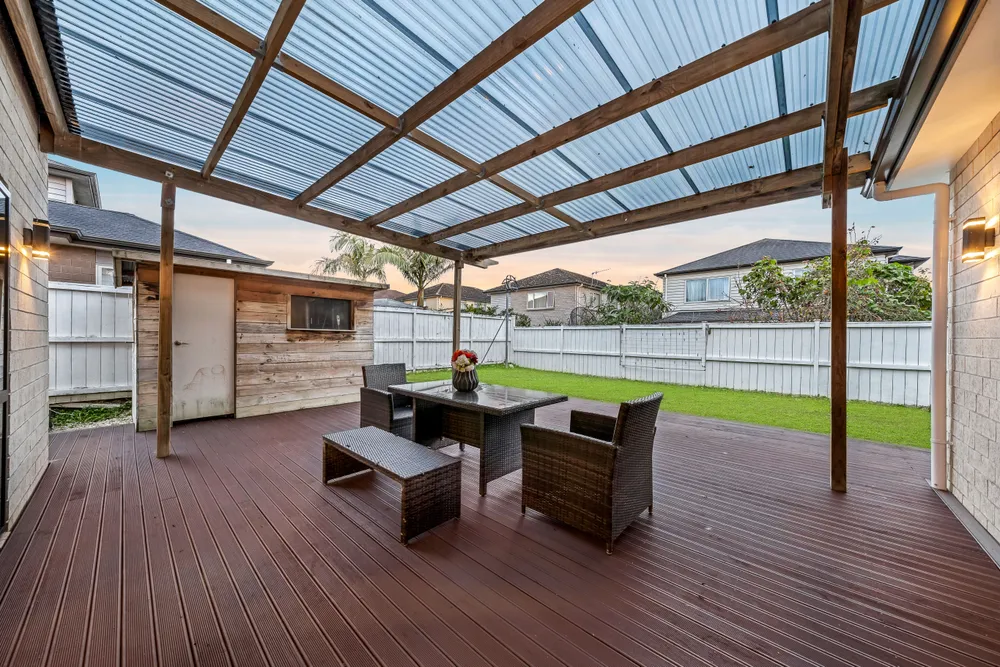 Photos of 133 Flat Bush School Road