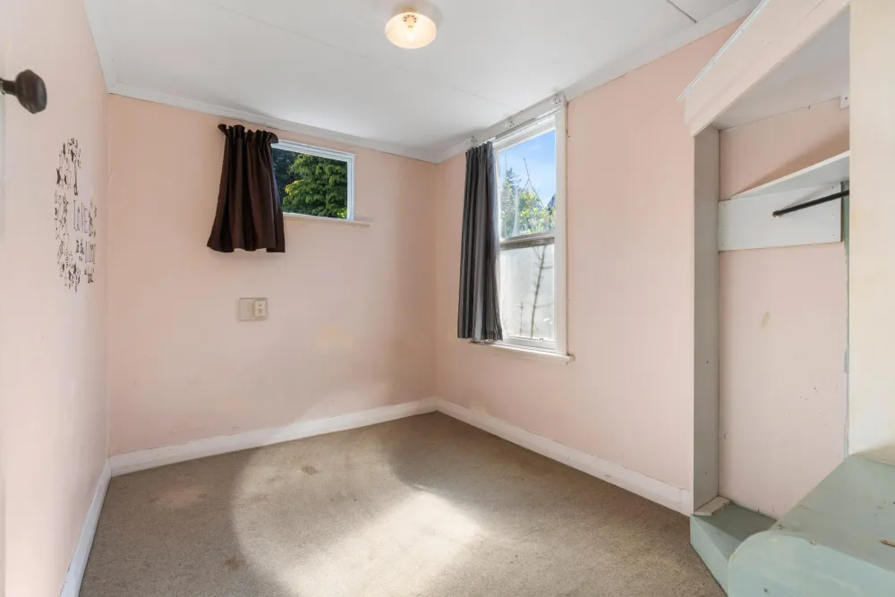 Photos of 359 York Place