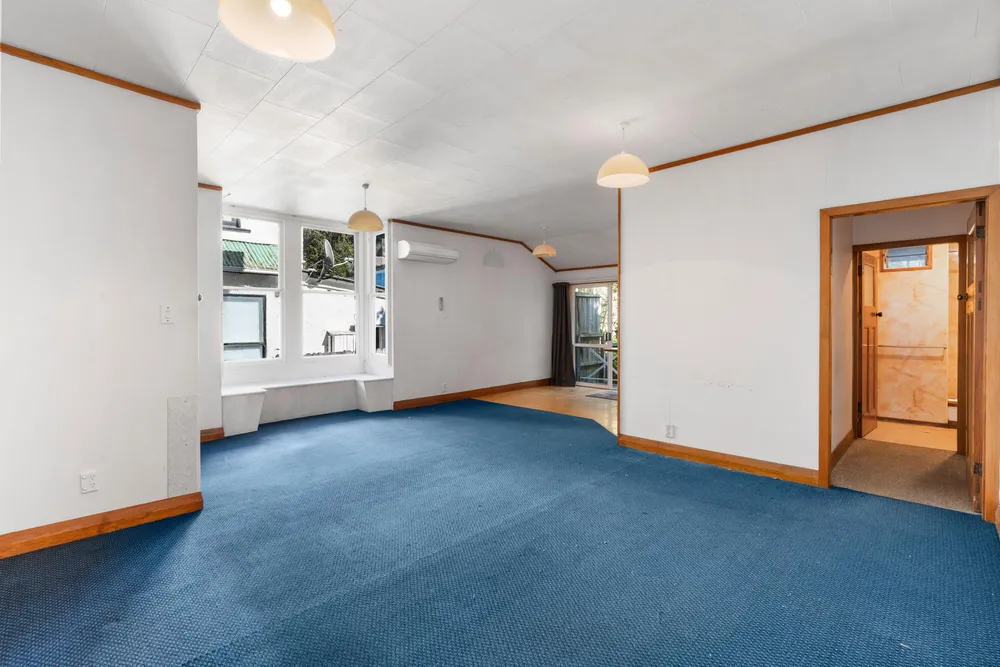 Photos of 359 York Place