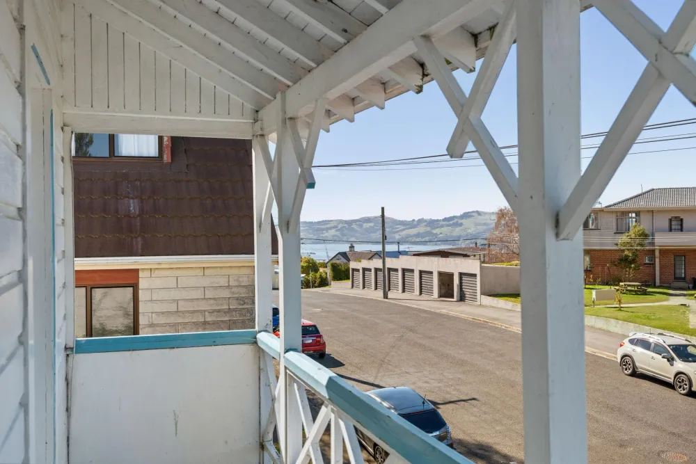 Photos of 359 York Place