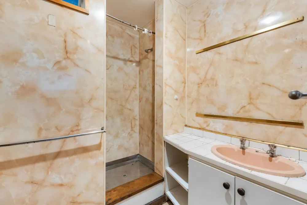 Photos of 359 York Place