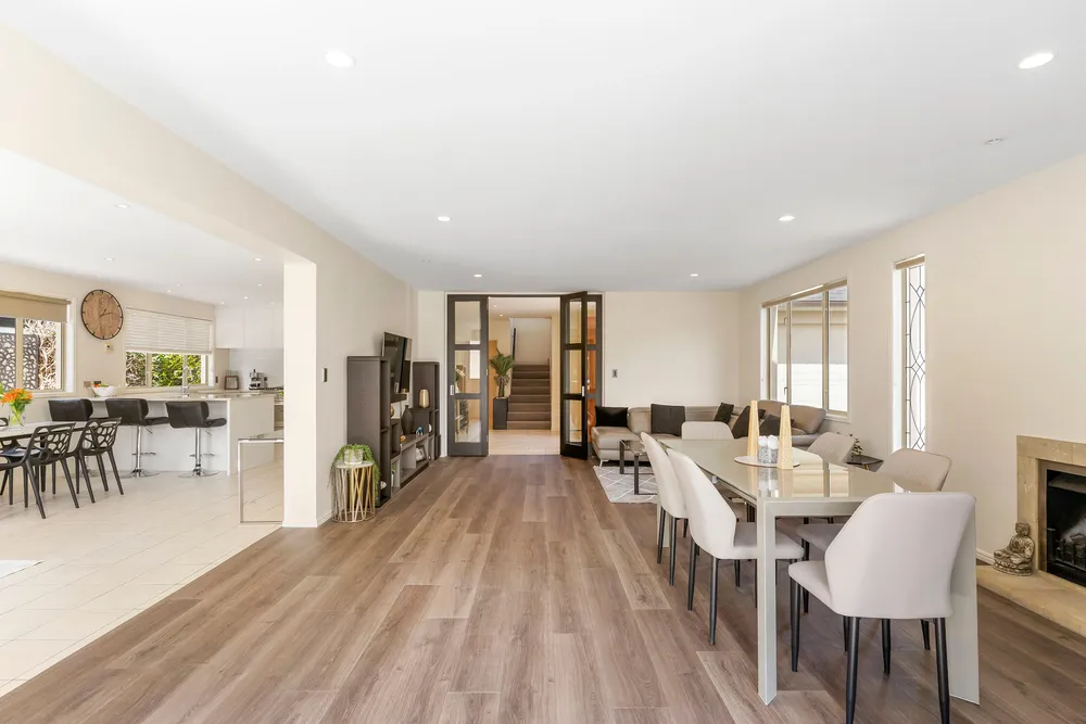 Photos of 31a Rawhitiroa Road
