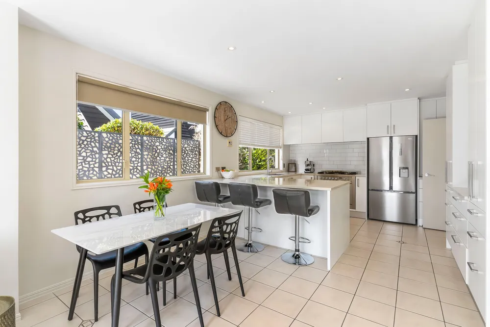 Photos of 31a Rawhitiroa Road