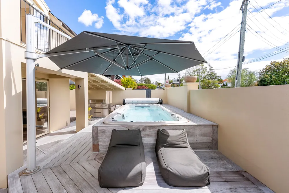Photos of 31a Rawhitiroa Road