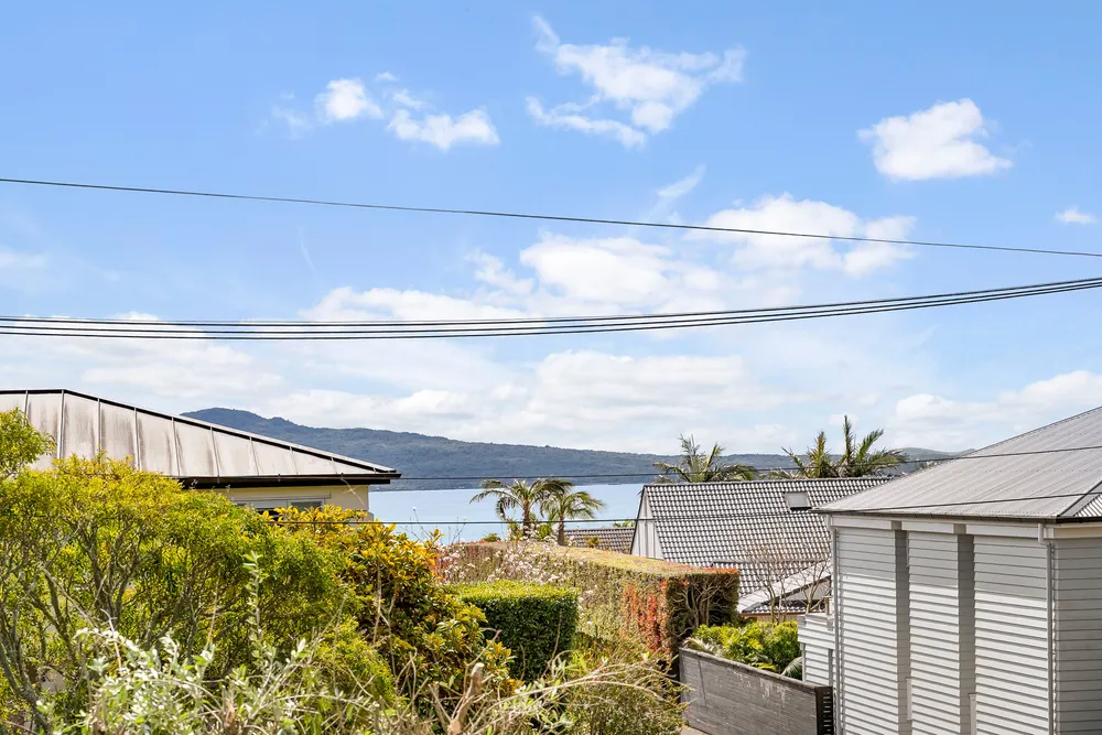 Photos of 31a Rawhitiroa Road