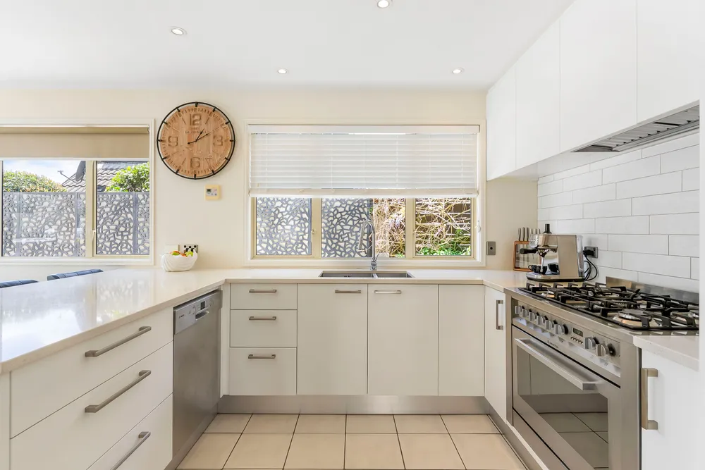Photos of 31a Rawhitiroa Road