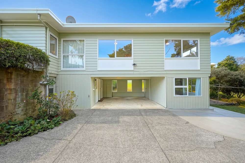 Photos of 8 Nicholson Place