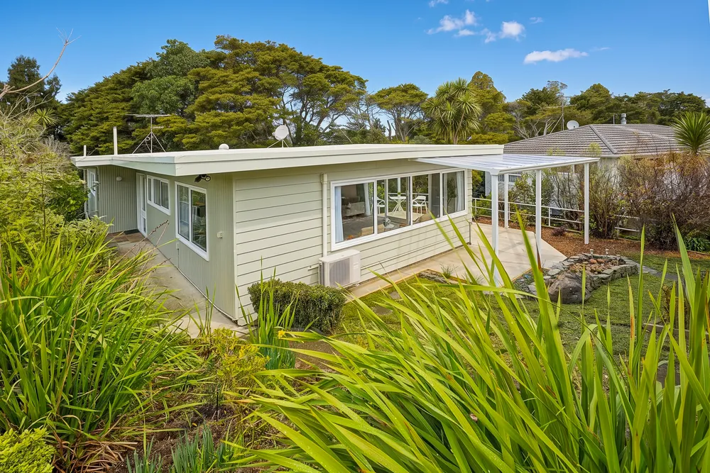Photos of 8 Nicholson Place