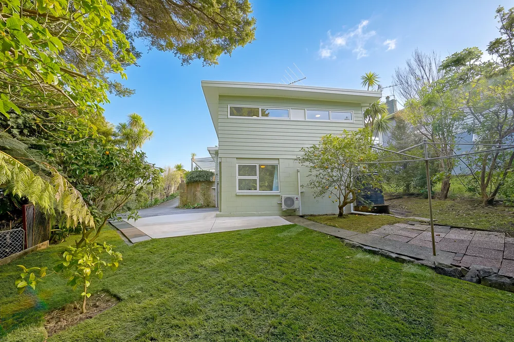 Photos of 8 Nicholson Place