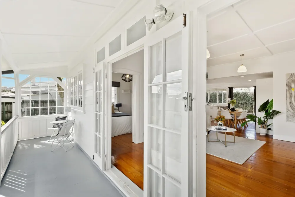 Photos of 10A Wairau Avenue