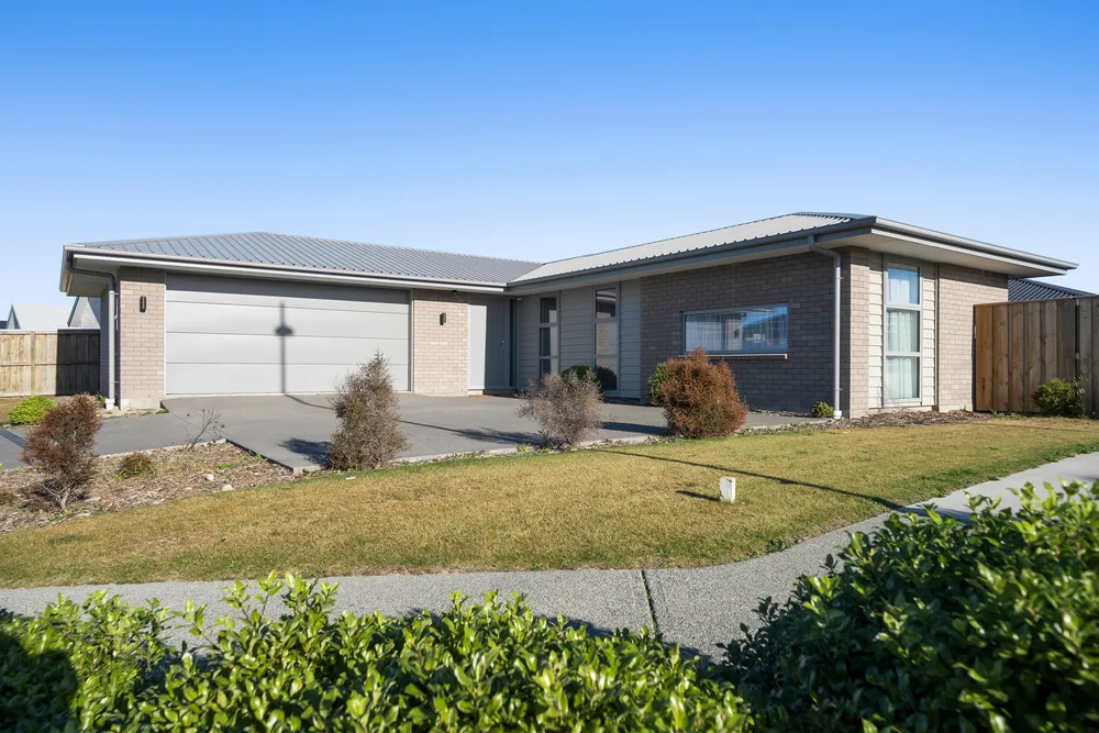 Photos of 50 Marcoola Drive