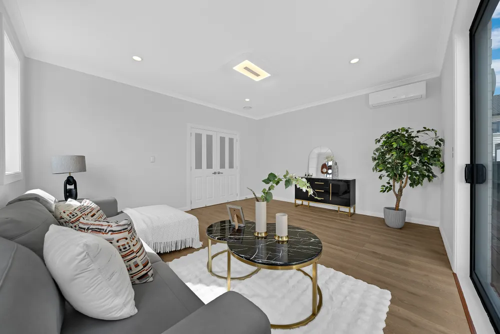 Photos of 271 Flat Bush School Road