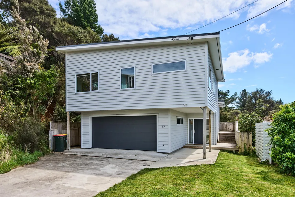Photos of 77 Logie Street