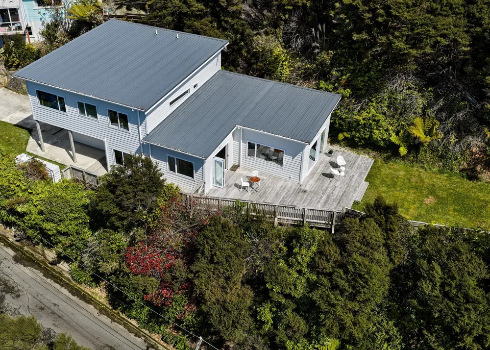 Photos of 77 Logie Street