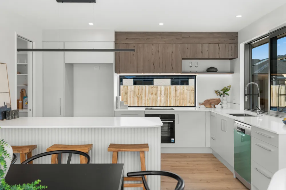 Photos of 15 Appledore Street