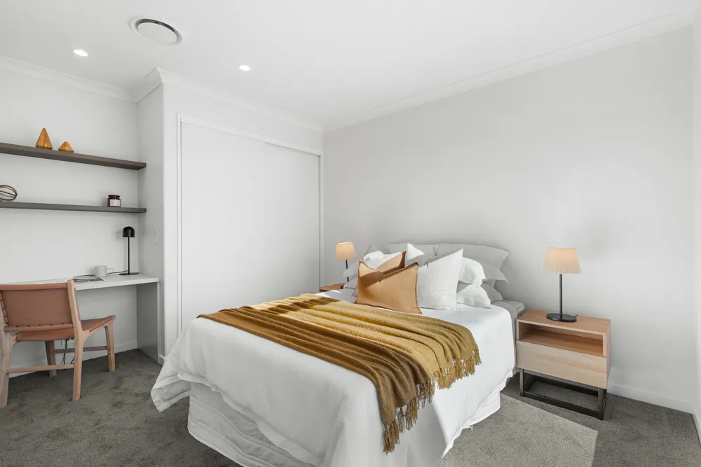 Photos of 15 Appledore Street