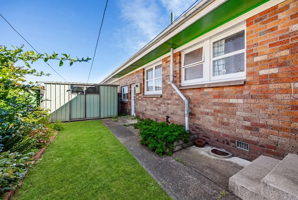 Photos of 1/4 Russell Road
