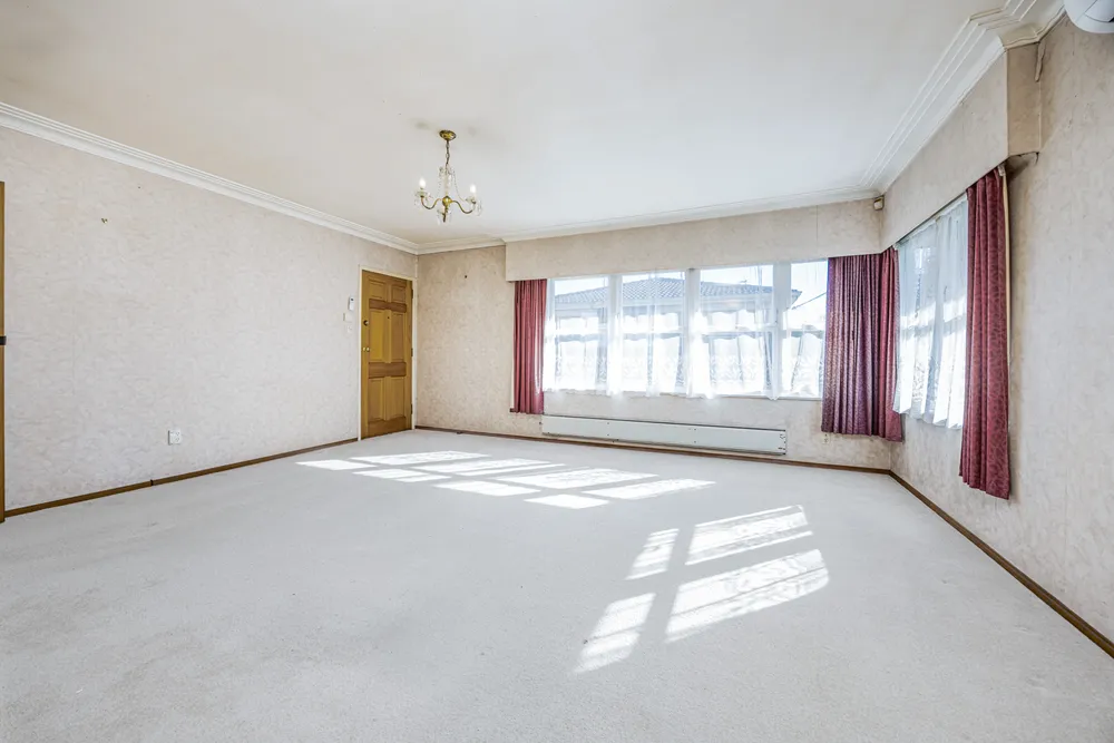 Photos of 1/4 Russell Road