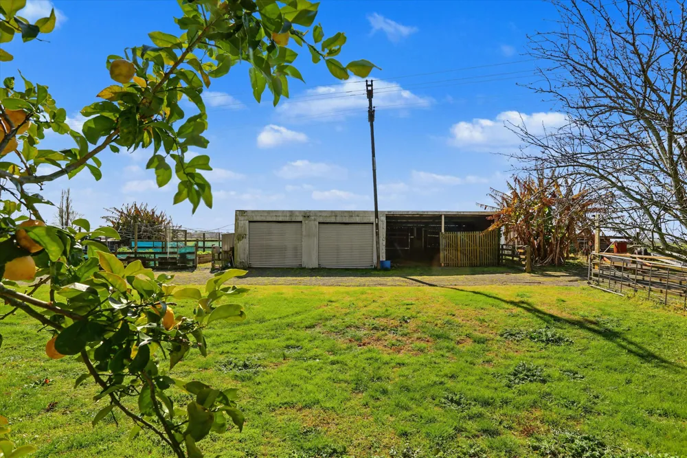 Photos of 1341 State Highway 2