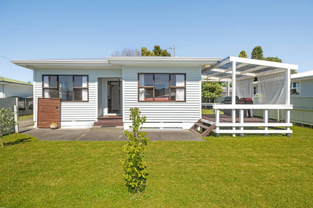 Photo of 344 Aberdeen Road, Gisborne Central
