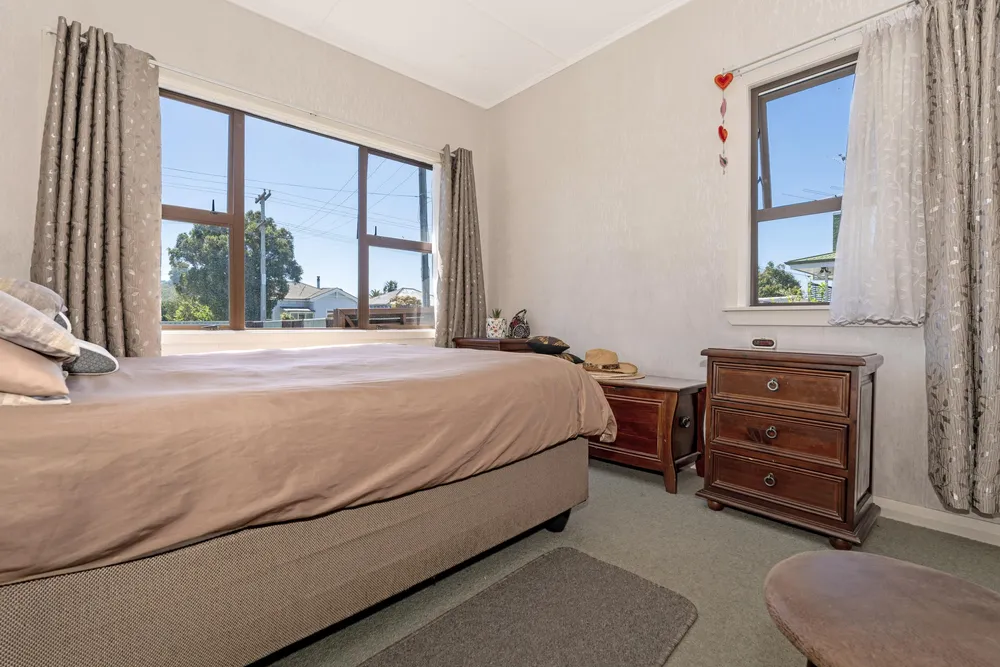 Photos of 344 Aberdeen Road