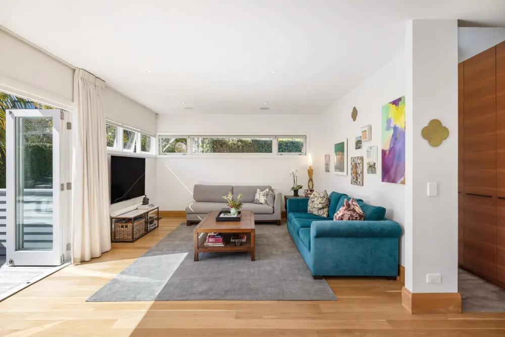 Photos of 56 Melanesia Road
