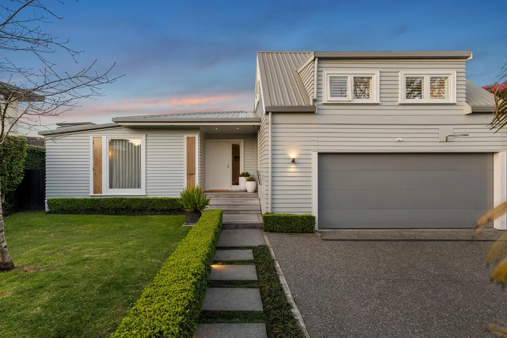 Photos of 56 Melanesia Road