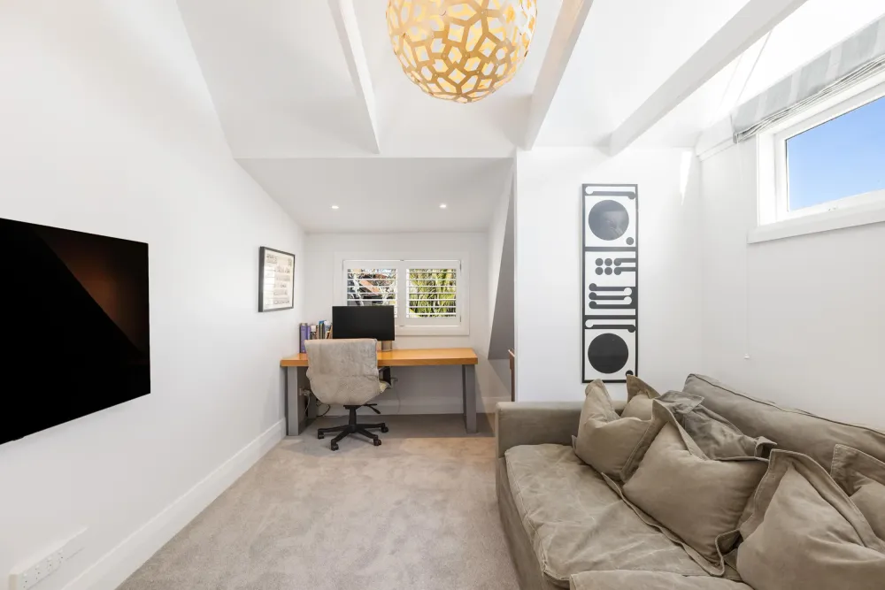 Photos of 56 Melanesia Road
