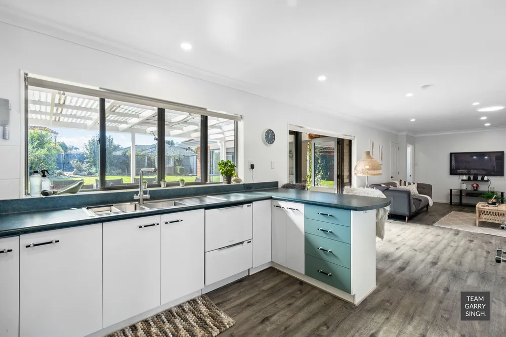 Photos of 74 Longford Park Drive