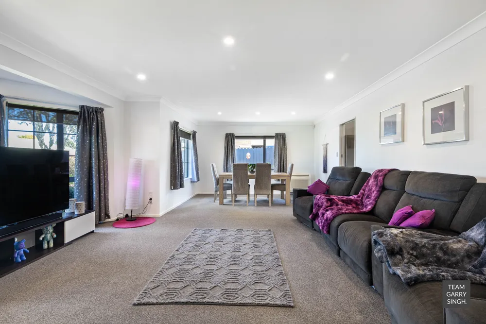 Photos of 74 Longford Park Drive