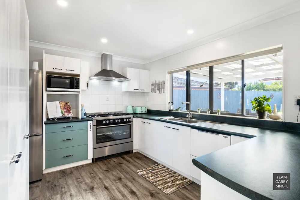 Photos of 74 Longford Park Drive
